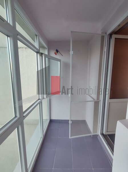 Obregia - Fantana Florilor Vanzare apartament 3 camere cu centrala