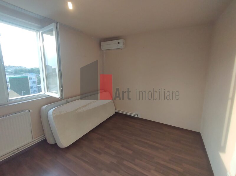 Obregia - Fantana Florilor Vanzare apartament 3 camere cu centrala