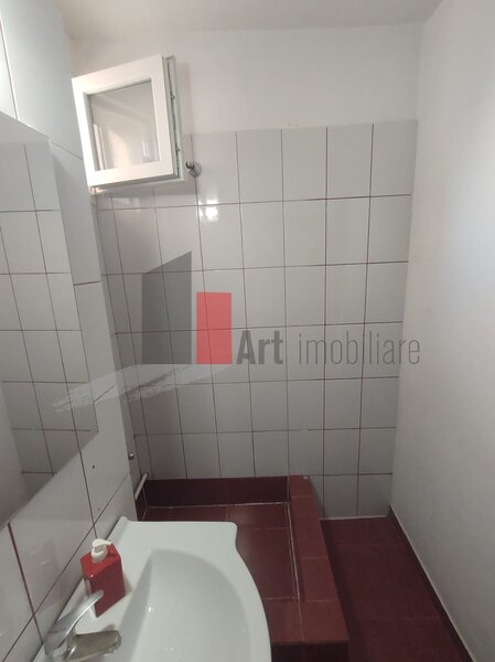 Obregia - Fantana Florilor Vanzare apartament 3 camere cu centrala
